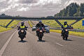 Motorrijders op A2-geschikte motorfiets bij Motorrijschool 1-2 Ride op de snelweg